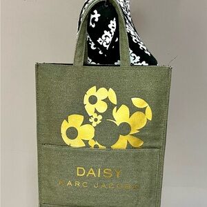 MARC JACOBS Daisy Canvas Shopper Tote